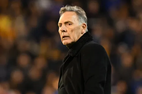 La variante táctica que Russo nunca usó, pero podría utilizar contra Benfica: "No descarten que..."