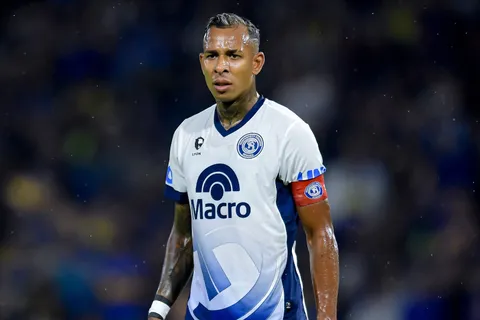 Sebastián Villa dijo que no terminó bien con Riquelme y se postuló para jugar en River