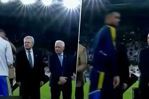 VIDEO | Los cuatro jugadores de Boca que no saludaron a Víctor Blanco en la premiación