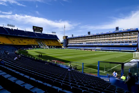 La Ley que quedará "obsoleta" y beneficiará a Boca: entrarán 6 mil hinchas más en La Bombonera