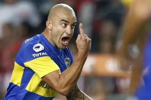 El Tanque Silva eligió su mejor gol en Boca: "No fue tan lindo"
