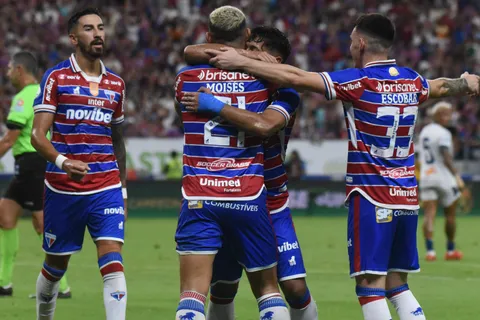 Inesperado: en plena Copa Sudamericana, Fortaleza cerró la llegada de Emmanuel Martínez