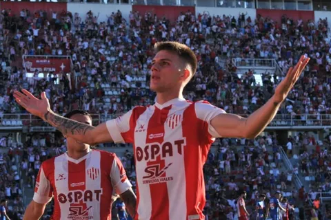 A un paso de Boca: Kevin Zenón se despidió de Unión a través de un sentido posteo en sus redes