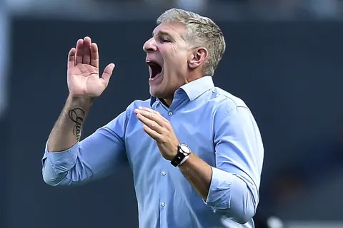 Sorpresa total: ¿Martín Palermo será el DT de un rival histórico de Boca?