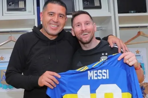 Se viene la despedida de Riquelme: la respuesta de Messi a la invitación de Román