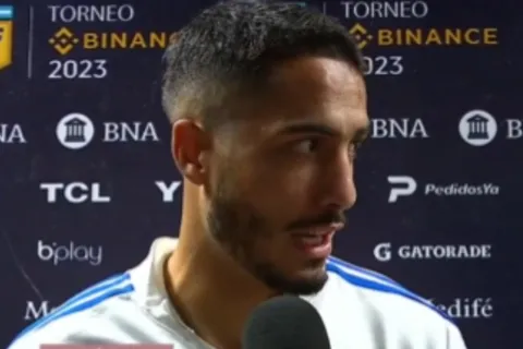 Figal explicó por qué Almirón cambió el esquema: "Es para..."