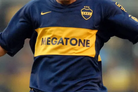 Mauro Boselli ganó una Libertadores en Boca, se retiró hace poco y ahora juega en la Kings League
