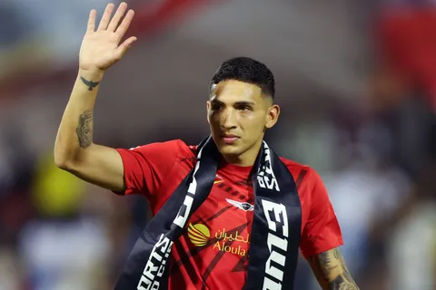 Ex Boca: el inesperado golpe que sorprendió a Equi Fernández en Arabia Saudita y complica sus planes a futuro