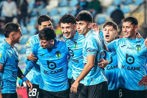 A dos semanas del partido contra Boca, O'Higgins podría vender a Felipe Faúndez a Colo-Colo
