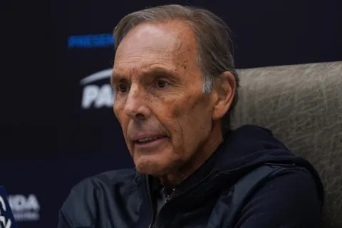 El problema que ve Miguel Ángel Russo en Boca y lo llevaría a sacar del equipo titular a Alan Velasco