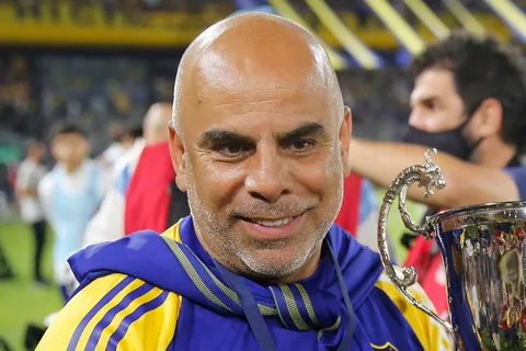 Chicho Serna propuso que Boca ponga de nueve a un jugador defensivo: "Hay que jugarse esa carta"