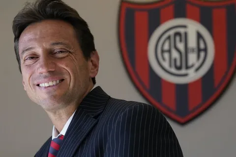 Escándalo: en medio de su conflicto con Boca, el presidente de San Lorenzo fue denunciado por estafa
