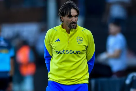 Confirmado: el equipo titular de Boca para enfrentar a Sarmiento con la presencia de Edinson Cavani