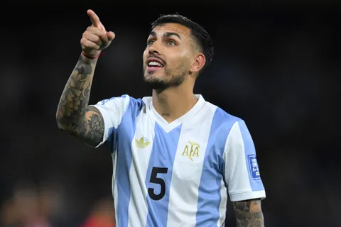El guiño del padre de Leandro Paredes que ilusiona a todos los hinchas de Boca