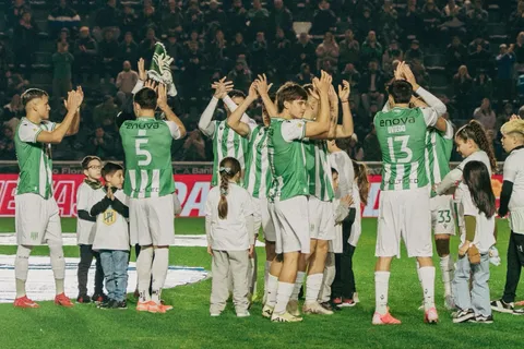 Fuerte baja: un jugador de Banfield se lesionó antes del partido con Boca