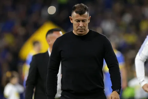 ¿Podrá solucionarlo? El aspecto futbolístico que tiene preocupado a Almirón