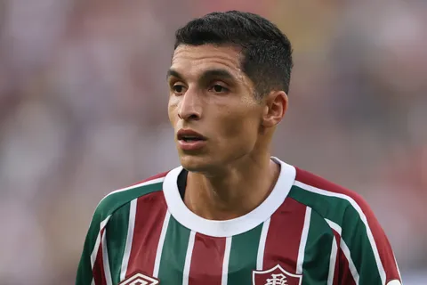 Fluminense le dedicó varios posteos a Kevin Serna mientras Boca lo espera