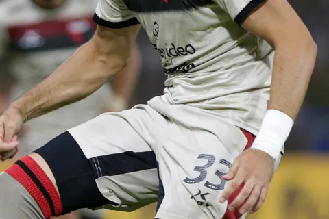 ¿Una opción menos? Boca quiere a Facundo Garcés, pero ahora suena en España