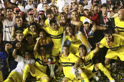 Fue campeón con Riquelme en Boca y ahora es arquero en torneos de penales en el potrero