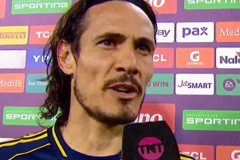 La fuerte frase de Cavani a las críticas que recibió en Boca: "Hay que..."