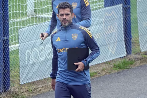 Gago organizó en Boca una "fuertísima" actividad para exigir al plantel durante la Fecha FIFA