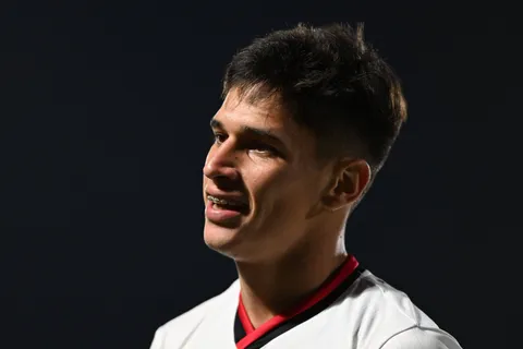 Boca tiene competencia: Brighton también está interesado en Brian Aguirre