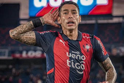 Ex Boca | Escándalo con Sergio Araujo: llegó a la práctica borracho, le robaron 600 dólares y lo apartaron del plantel