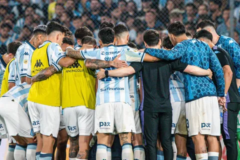 Agustín Almendra, el jugador de Racing que irá a La Bombonera en pleno conflicto legal con Boca