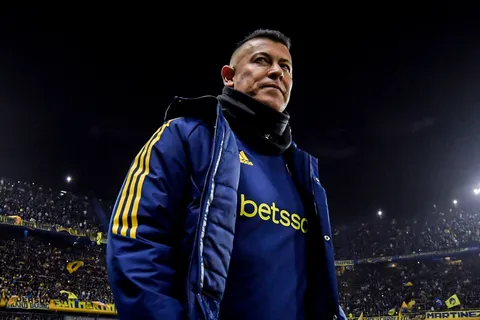 Con un cambio de último momento: los once de Boca para visitar a Independiente