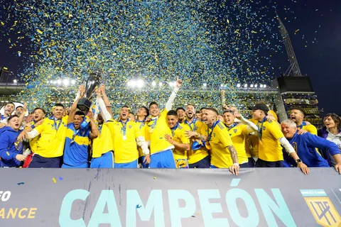 Cómo quedó la tabla histórica de títulos del fútbol argentino tras la Supercopa Argentina