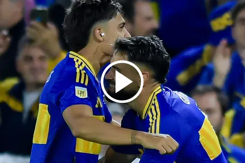 VIDEO | El gesto de Milton Giménez con Zeballos tras el gol de Boca a Unión