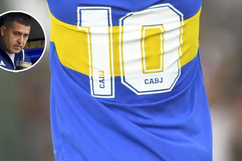 ¿Se aleja? El 10 que Riquelme negocia en silencio podría recalar en Brasil
