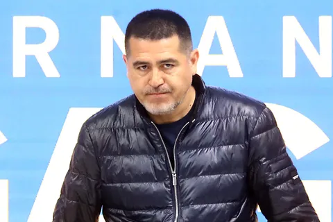 El Plan B que tiene Boca por si se demora la llegada de refuerzos