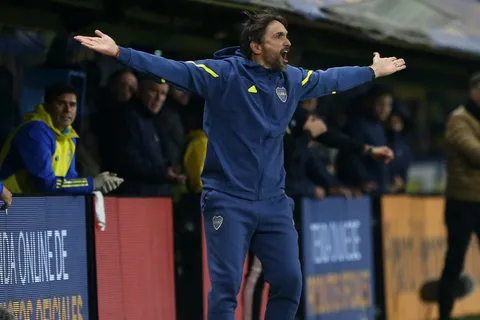Lo quieren todos: cuánto cuesta y dónde se vende el nuevo conjunto adidas que usa Diego Martínez en Boca