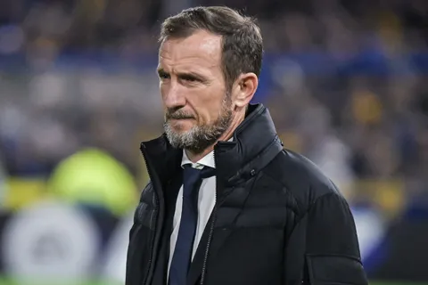 Arruabarrena no se guarda nada: la formación confirmada de Boca vs. San Pablo