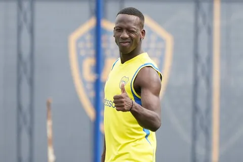 Cómo está Luis Advíncula de su lesión a una semana del partido vs. Independiente del Valle