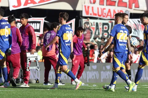 Se conoció la charla que tuvo el plantel de Boca en el vestuario tras el Superclásico