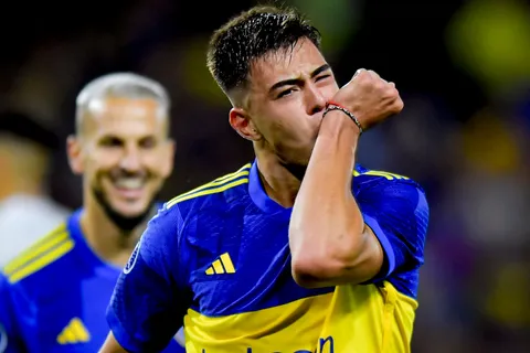Cómo quedaría Aaron Anselmino entre las ventas más caras de la historia de Boca