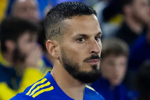 El motivo que hizo caer el pase de Darío Benedetto a un equipo grande de Chile