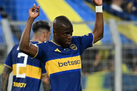 La historia de Enner Valencia, el héroe de Boca ante Racing. 