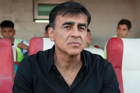 El aviso de Gustavo Quinteros que sacude a Boca: "Estoy esperando..."