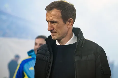 Arruabarrena evalúa cuatro cambios en la formación de Boca ante Platense