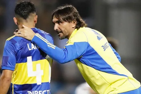 Diego Martínez destacó el trabajo de Ramírez y Bullaude en el primer amistoso de Boca