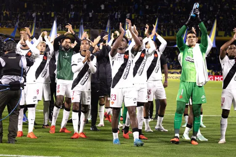 Los jugadores de Vasco Da Gama que pidieron disculpas por diferentes motivos. 