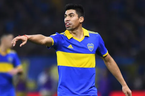 Inesperado: Diego Martínez probó una nueva posición para Juan Ramírez en Boca