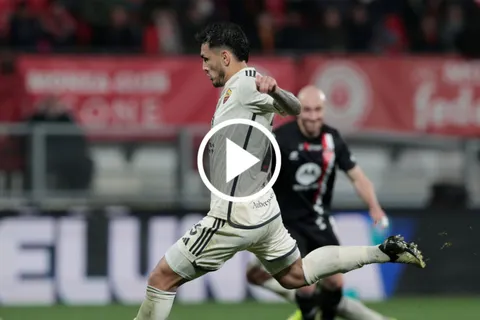Leandro Paredes marcó un golazo de penal en la goleada de Roma