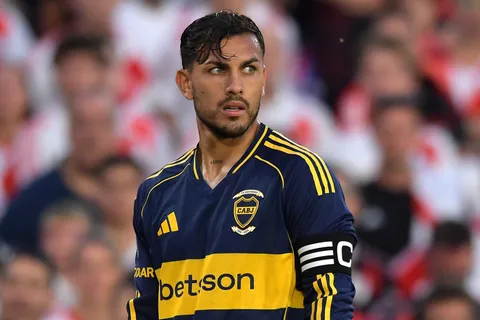Habló Paredes: su festejo, la molestia y un palito a River por el campo de juego