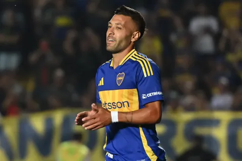 Lucas Janson tiene pocos minutos en Boca y podría irse en enero, pero sigue siendo convocado
