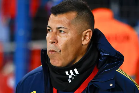 La buena noticia que recibió Almirón antes de los partidos contra Platense y Racing