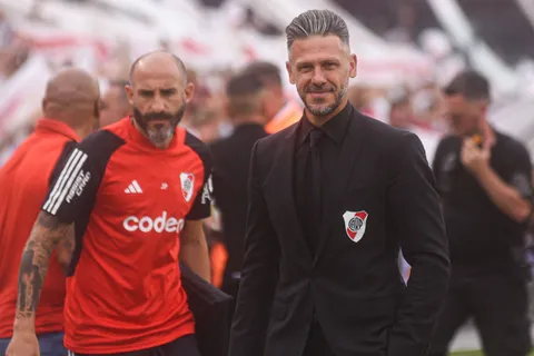 ¿Cambia el plan de Diego Martínez? Las dos noticias que recibió Martín Demichelis a 1 día del Superclásico